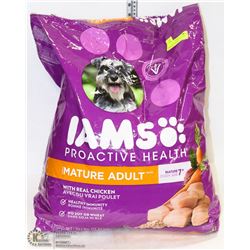 IAMS 29LBS  MATURE ADULT DOG FOOD WITH CHICKEN