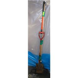 RIDGID GARDEN RAKE WITH RUBBER EASY GRIP