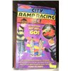 Image 1 : MELISSA & DOUG CITY RAMP RACING SET