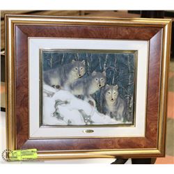 3D SCULPTED  WOLF FRAMED PICTURE
