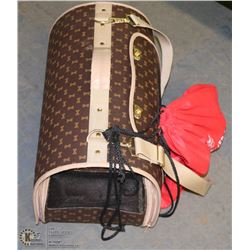 TRAVEL PET HOUSE WITH CAT TOYS. 10"X18"LX11"HIGH