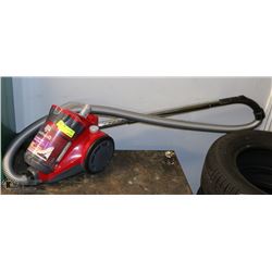 DIRTDEVIL FEATHERLIGHT VACUUM