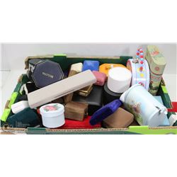 FLAT OF JEWELLERY BOXES AND MORE.