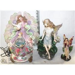 3 ANGELS INCL 1 WITH ILLUMINATING BULB, ALL