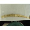 Image 3 : Eskimo Ivory Cribbage Board