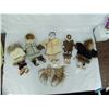 Image 2 : Group of Eskimo Dolls, Etc.