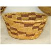 Image 6 : 4 Antique Indian Baskets