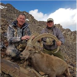 Mid-Asian Ibex Hunt