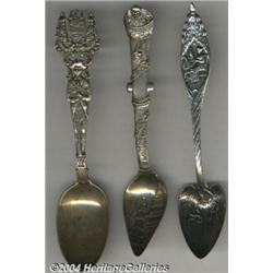A GROUP OF THREE AMERICAN SILVER PATRIOTIC SOUVENIR SPOONS