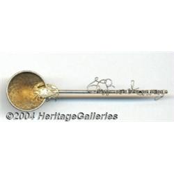 A SILVER NEW YORK SOUVENIR SPOON