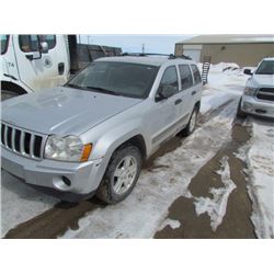 2006 Jeep Grand Cherokee-IJ4GR48K26C320553
