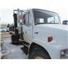 Image 3 : 2000 FREIGHTLINER GRAVEL TRUCK FL70 C/W SANDER-IFVABTBW21HF57150