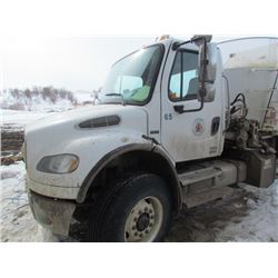 2005 GARBAGE TRUCK FREIGHTLINER 186,000KM 13,800 HRS C/W RAPID RAIL COMPACTOR