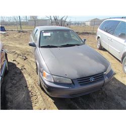 1997 TOYOTA CAMRY 4T1BG22K2VU053762 SALVAGE