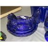 Image 1 : Cobalt Blue Hen On A Nest Roaster On Nest and Cookie Jar