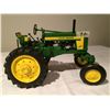 Image 1 : John Deere 620