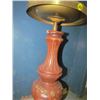 Image 5 : 23" Tall Antique Ashtray Stand (Wood) Heavy