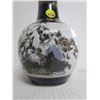 Image 3 : Detailed Chinese Vase -8" tall