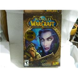 WORLD OF WARCRAFT - BOOK, 5 DISKS, 2 GUEST PASS KEYS