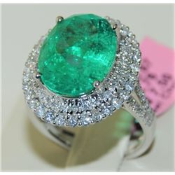 6.76ct Emerald 18K White Gold 7.50gm Ring