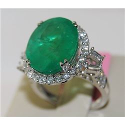 11.2ct Emerald 18K White Gold 7.05gm Ring