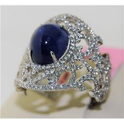 Sapphire CAB 5.39ct 18K White Gold 5.90gm Ring