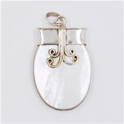 13.61gm Silver & Natural gemstone Pendant