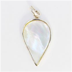 12.92gm Silver & Natural gemstone Pendant