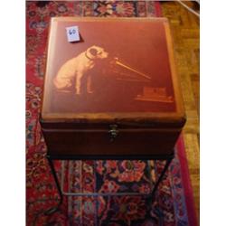 RCA NIPPER Storage Box - Pine w/Handles