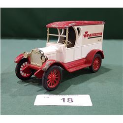 MASSEY FERGUSON DIE CAST TRUCK COIN BANK