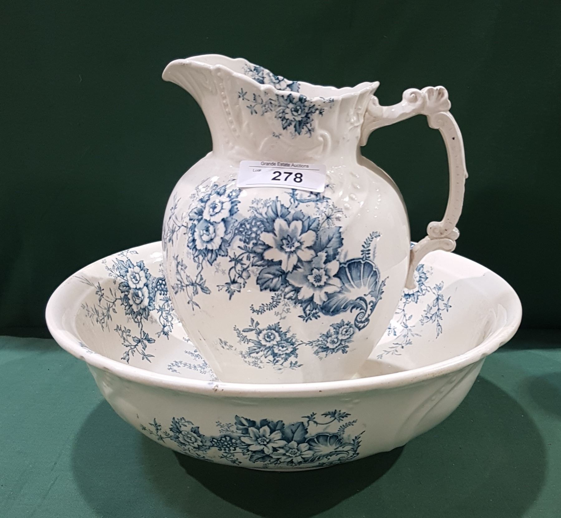 VINTAGE JUG AND WASH BASIN vintage-jug-and-wash-basin