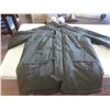 Image 1 : MENS GEORGE GREEN WINTER JACKET SZ LARGE