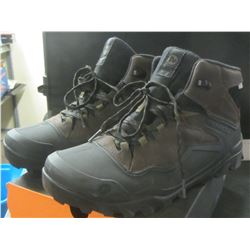 New Merrell Overlook 6 ice + WTPF / Mens size 8 Espresso / $ 169.00 tags