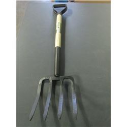 New 41 inch long Digging Fork / pitch fork / hardwood handle
