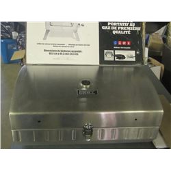 New Back Yard Premium Stainless Steel Portable Gas Grill/ Propane
