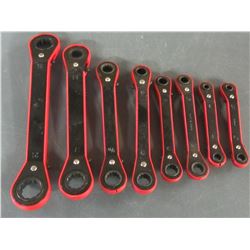 Lot of 8 Ratcheting Wrenches/  5 are metric 8 - 21mm & 3 are 5/16 - 9/16