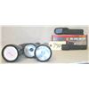 Image 2 : BOX LOT FLASH LIGHTS