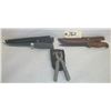 Image 2 : BOX LOT FISHING KNIVES