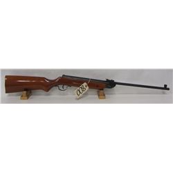 .177CAL AIR RIFLE WITH BOX