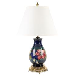 Moorcroft Pottery Table Lamp