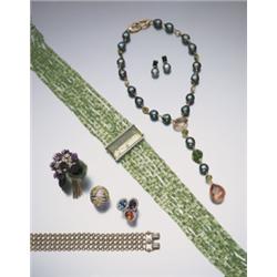 A GREEN BERYL AND DIAMOND NECKLACE