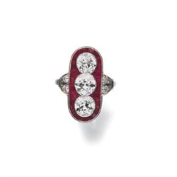 A DIAMOND AND RUBY RING