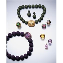 A SET OF SEVEN MULTI-GEM RINGS AND A KUNZITE PENDANT