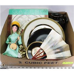 ESTATE BOX OF ASIAN COLLECTABLES