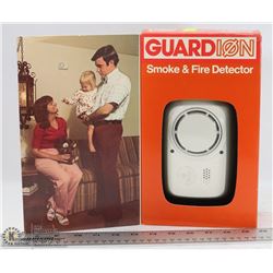 SMOKE AND FIRE DETECTOR