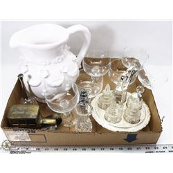 ESTATE FLAT OF WINE GLASSES, TABLE SPICES SET,