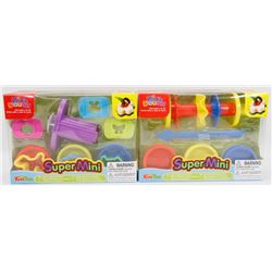 LOT OF 2 DIFFERENT KIDS DOUGH SUPER MINI SETS