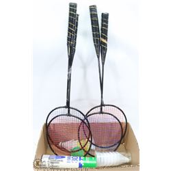 4 FRANKLIN BADMINTON RACQUETS & 17 SHUTTLECOCKS.