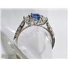 Image 2 : 44) 14 KT WHITE GOLD SAPPHIRE & DIAMONDS RING