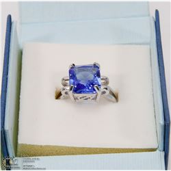 WOMAN SS VOGUE DESIGN NAVY BLUE  STONE RING